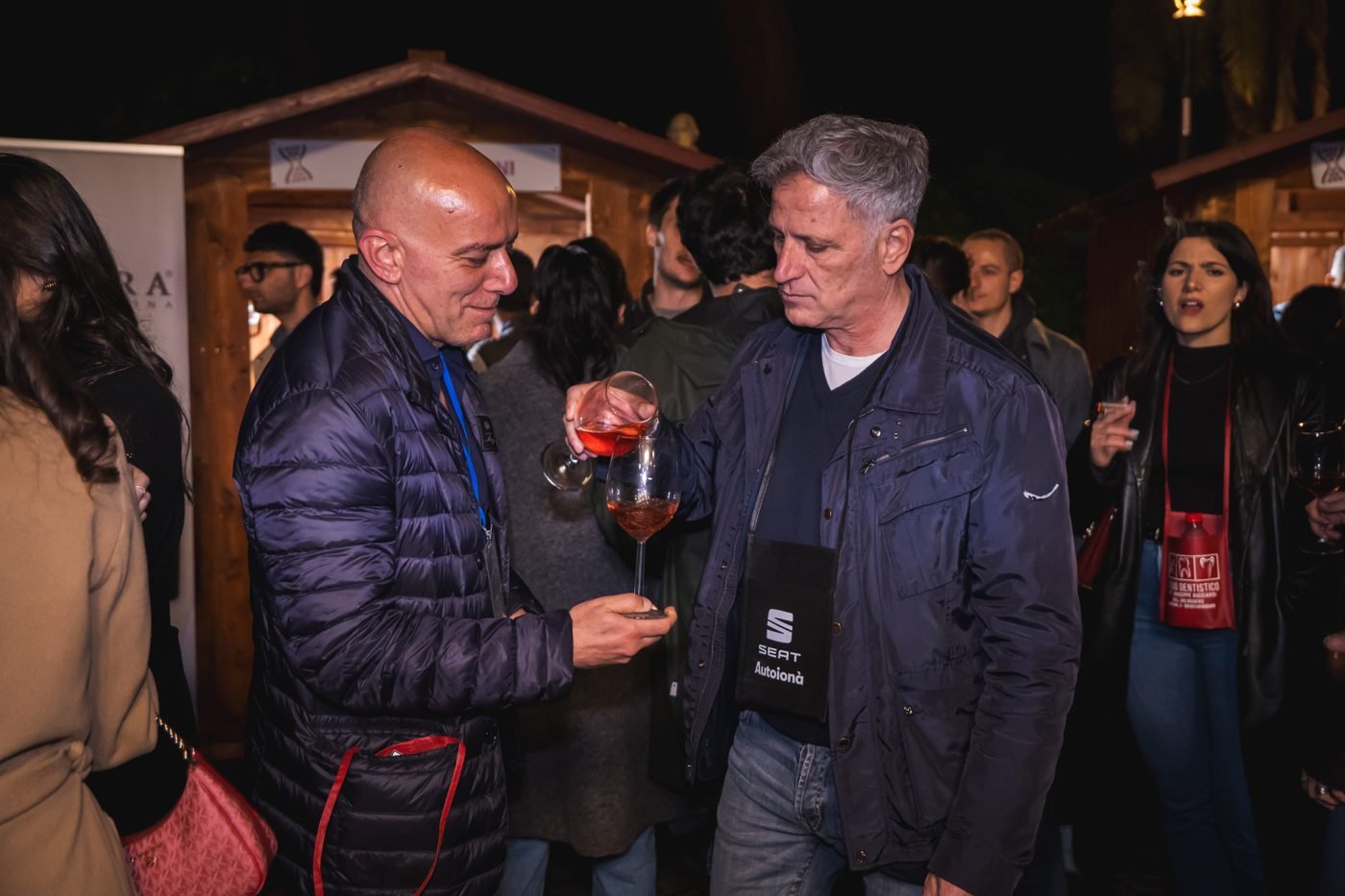 Brindisi tra gli ospiti